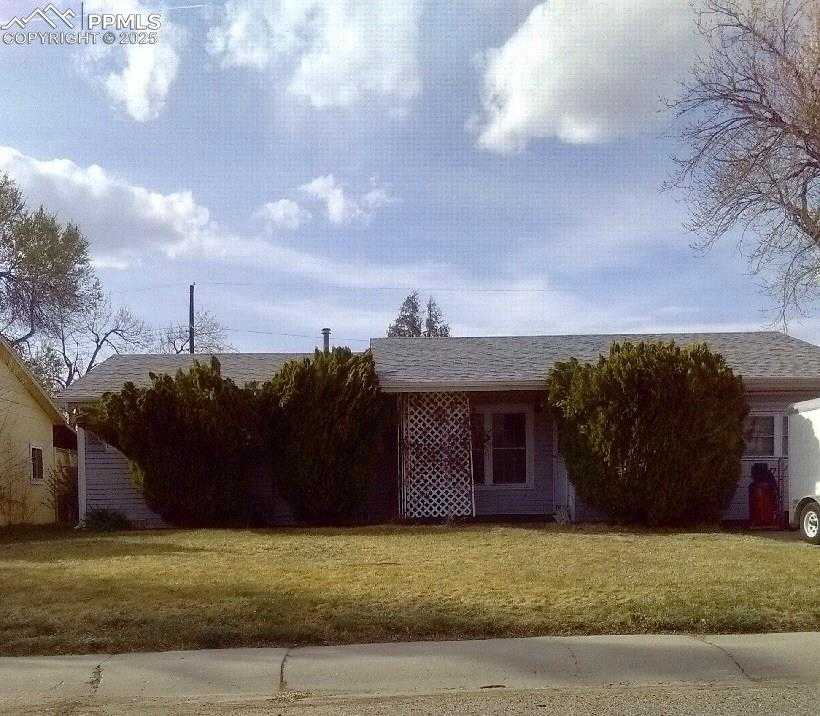 96 Davie Dr photo 1 of 1