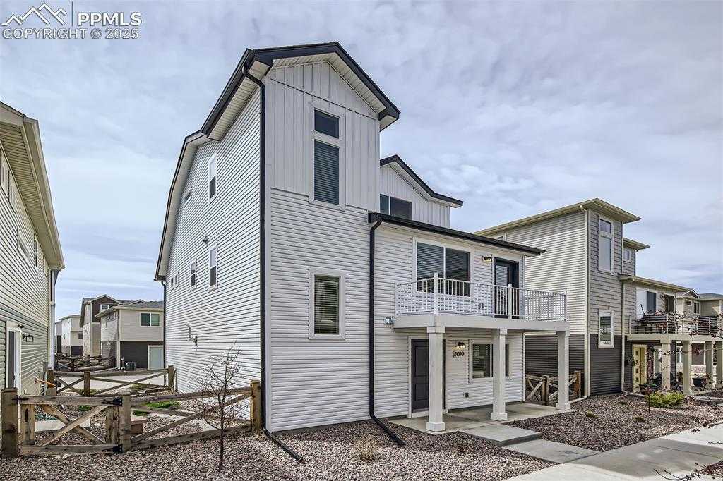 5699 Tramore Ct photo 1 of 26