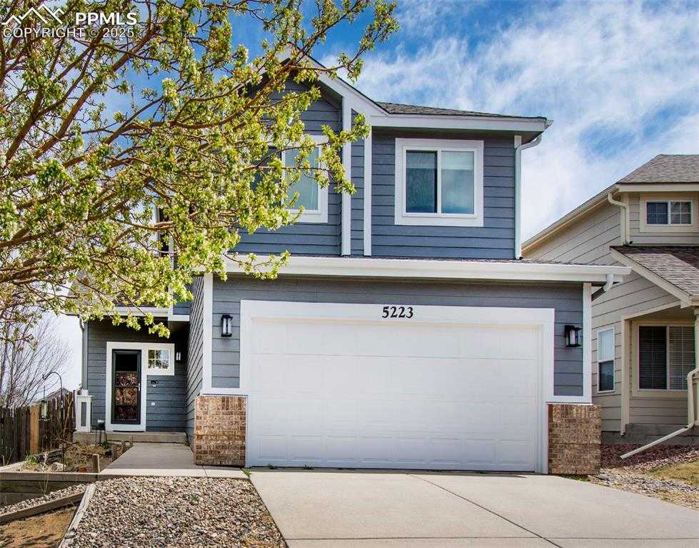5223 Prairie Grass Ln photo 1 of 14