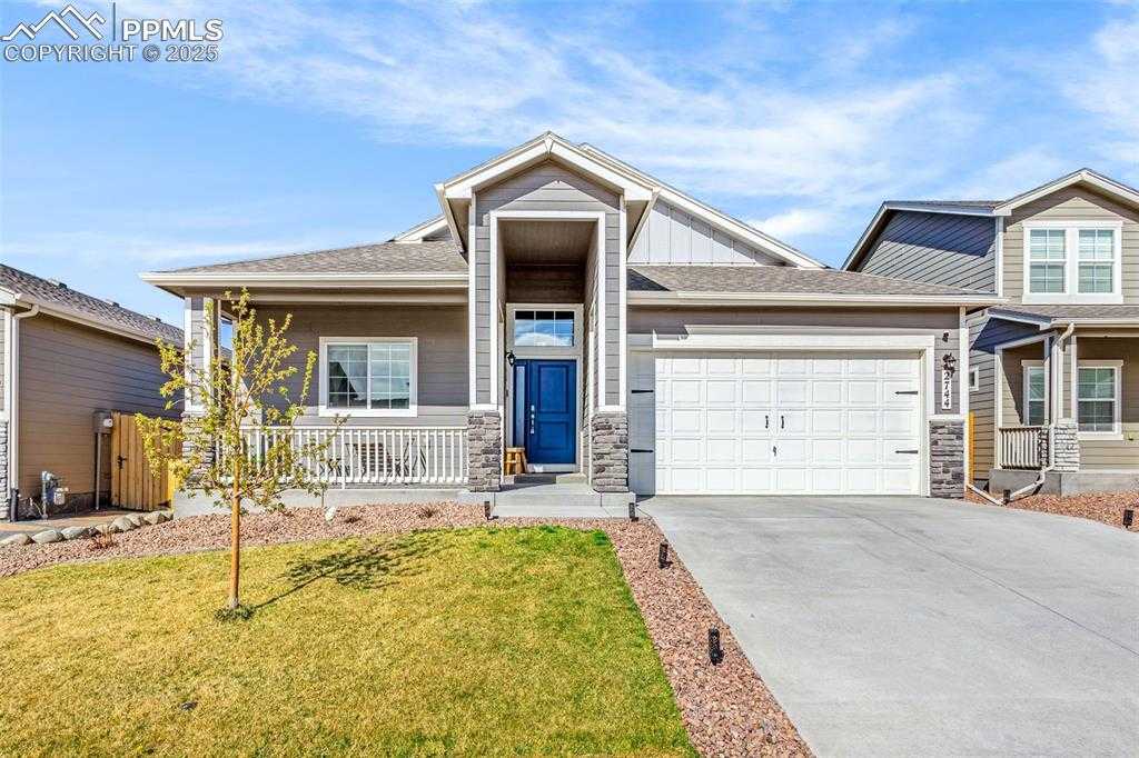 2744 Gobi Dr photo 1 of 36