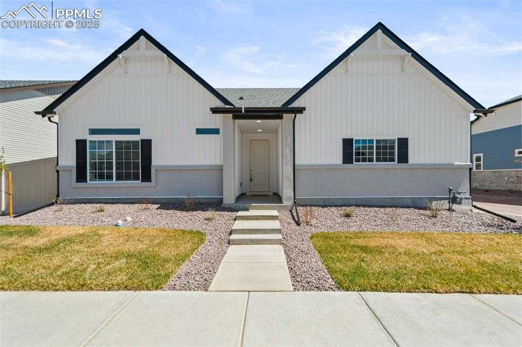 5929 Haster Grv photo 1 of 37