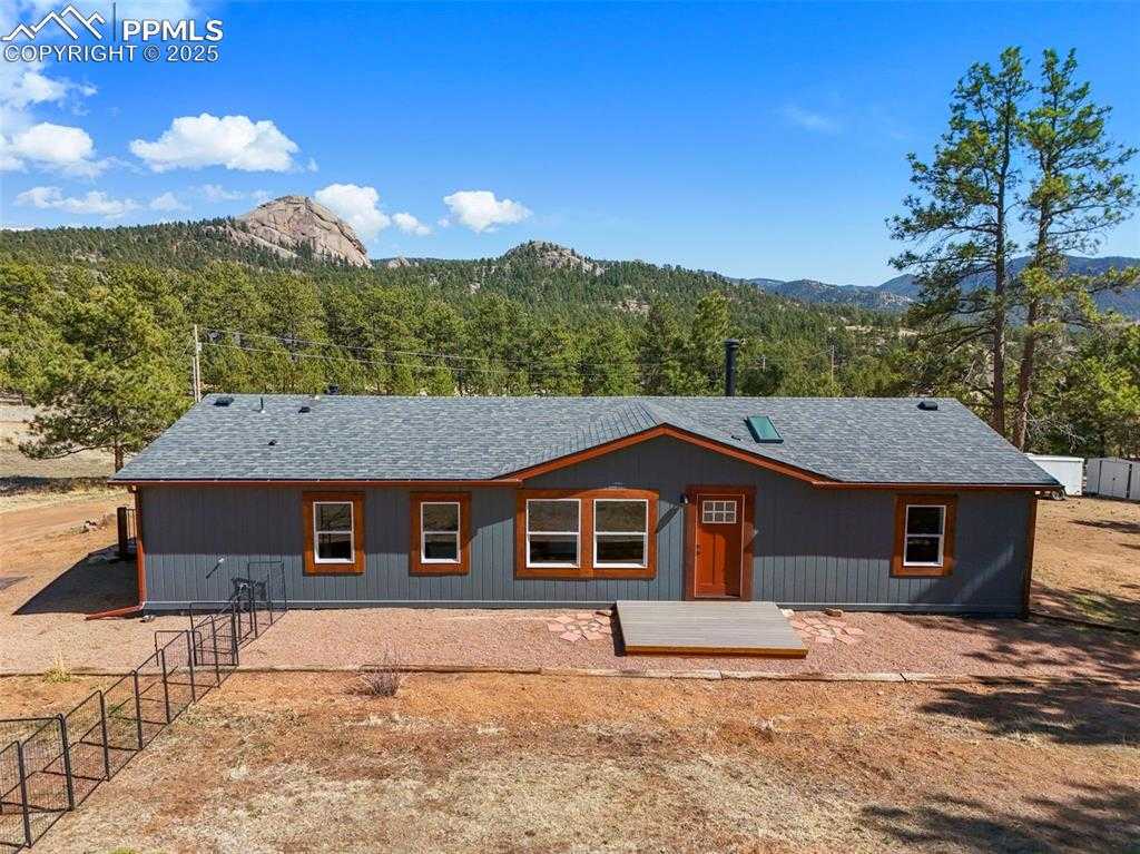 109 Forge Dr photo 1 of 36