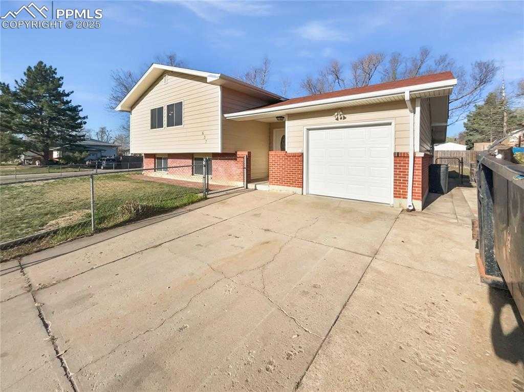 637 Fay Dr photo 1 of 28