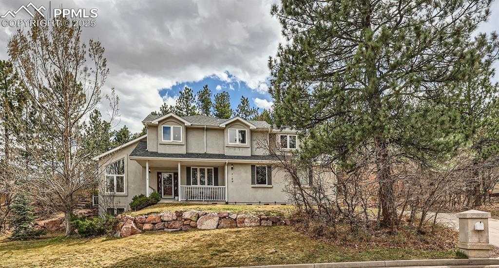 7465 Winding Oaks Dr photo 1 of 33