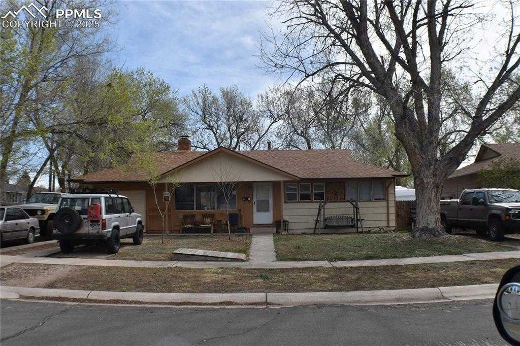 1361 Edith Ln photo 1 of 32