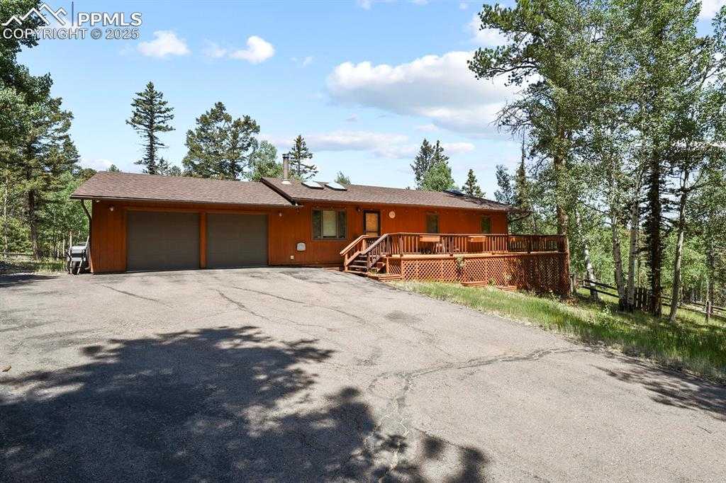 502 Spruce Lake Dr photo 1 of 41
