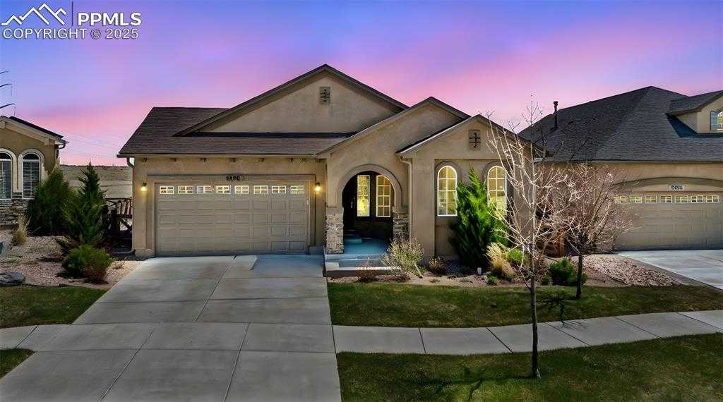 8998 Pacific Crest Dr photo 1 of 38
