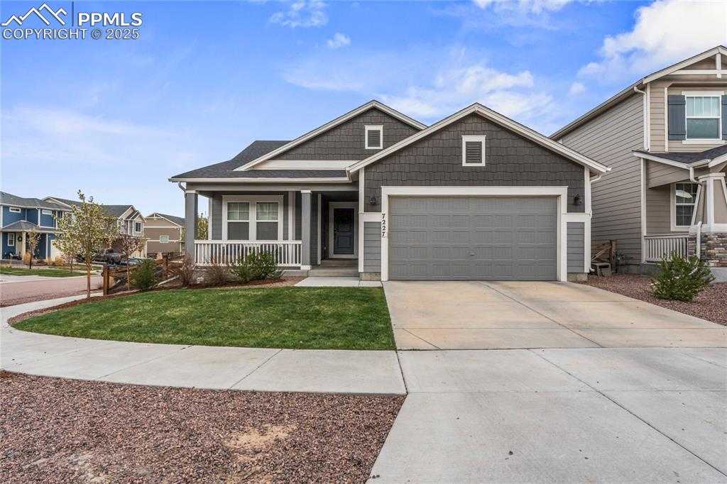 7227 Fauna Glen Dr photo 1 of 35