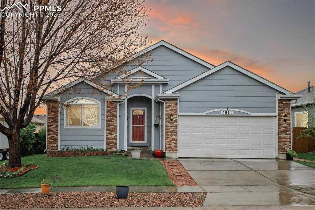 4861 Desert Varnish Dr photo 1 of 50