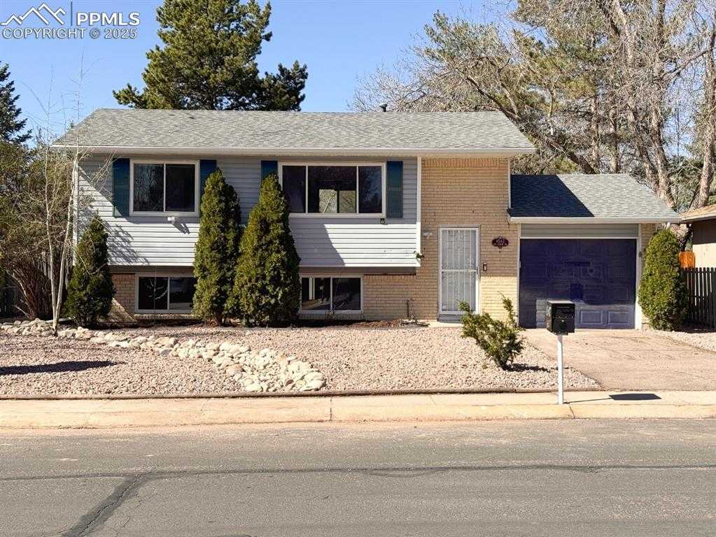 4542 Del Verde Dr photo 1 of 19