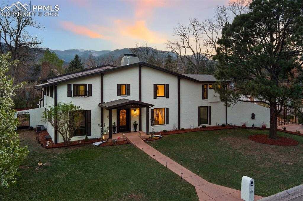 26 Hutton Ln photo 1 of 50