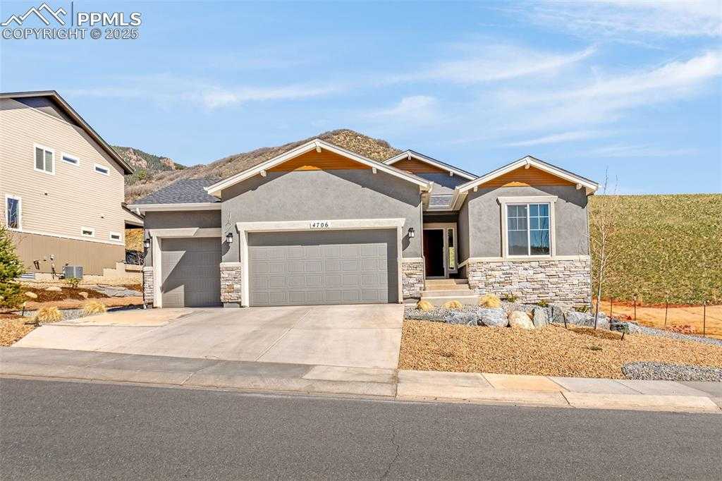 4706 Mesa Top Dr photo 1 of 42