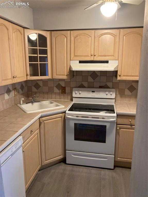 1708 Sawyer Way photo 1 of 19