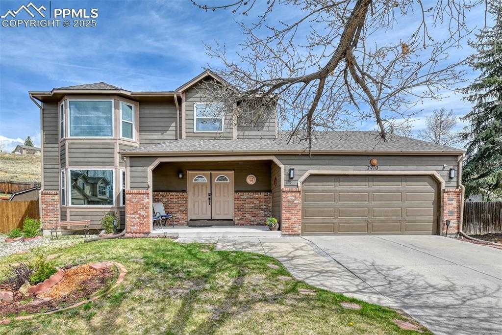 7410 Hickorywood Dr photo 1 of 45