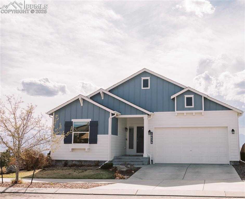 10636 Echo Canyon Dr photo 1 of 27
