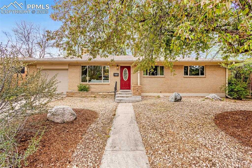 3214 Gladiola Dr photo 1 of 37