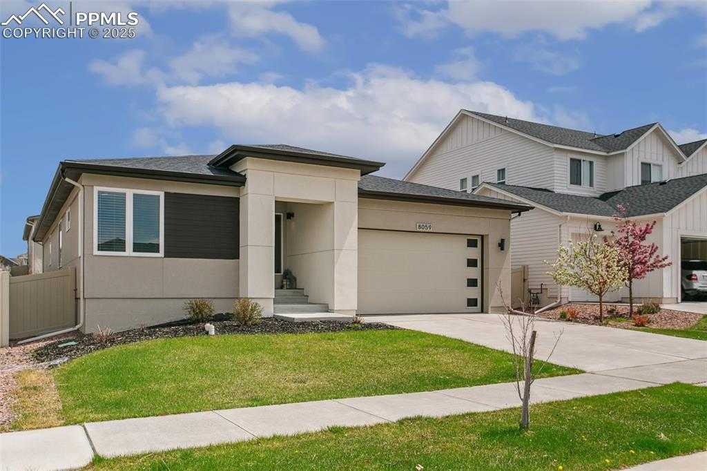 8059 Gilpin Peak Dr photo 1 of 41