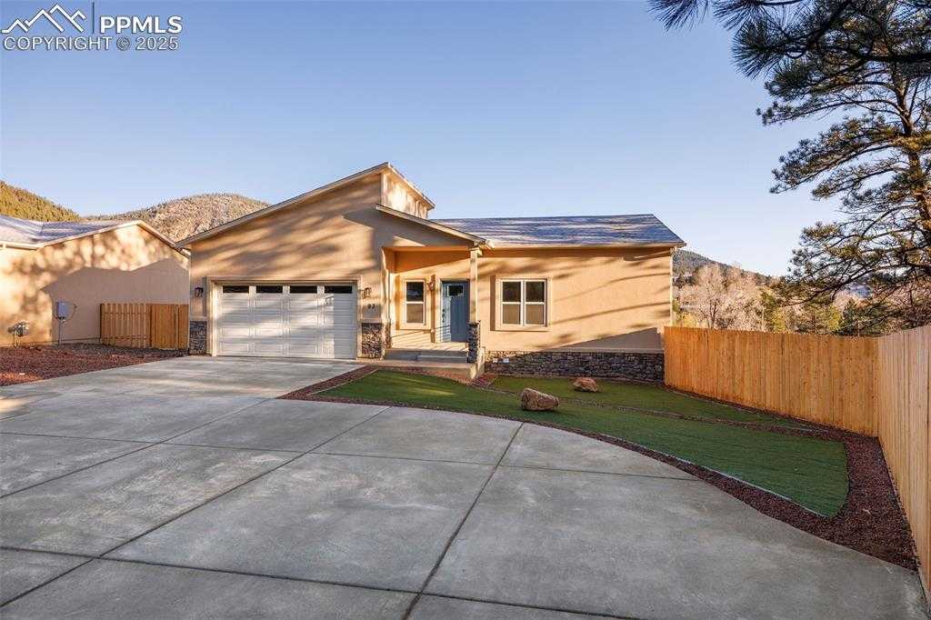 93 Greeley Blvd photo 1 of 41