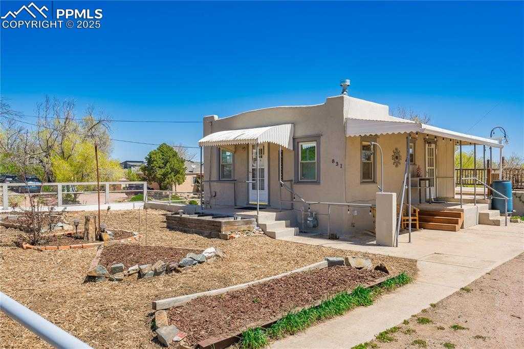 831 Manitou Blvd photo 1 of 37