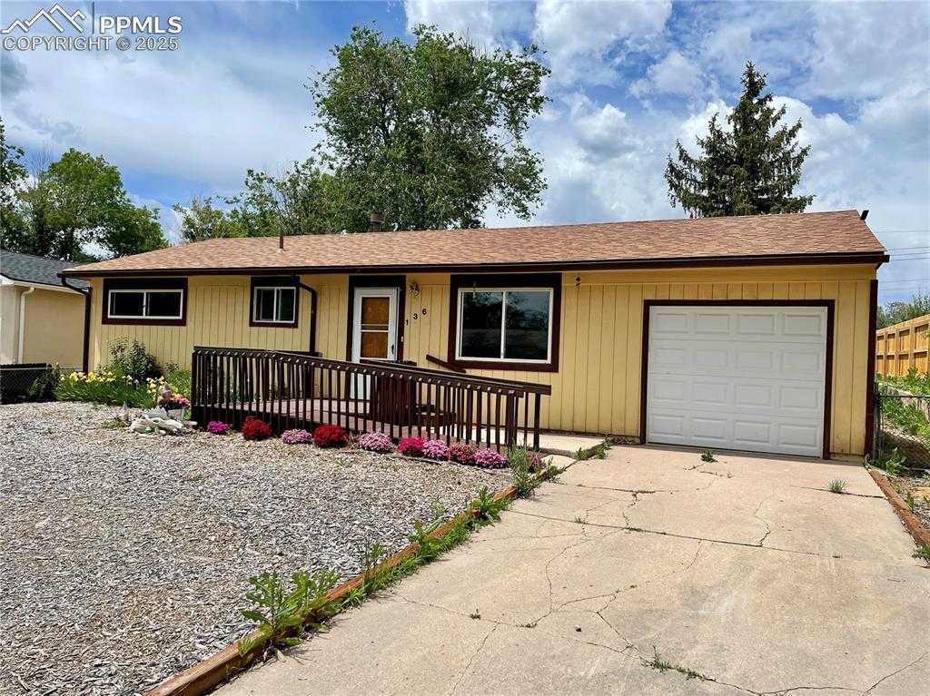 136 Sumac Dr photo 1 of 17