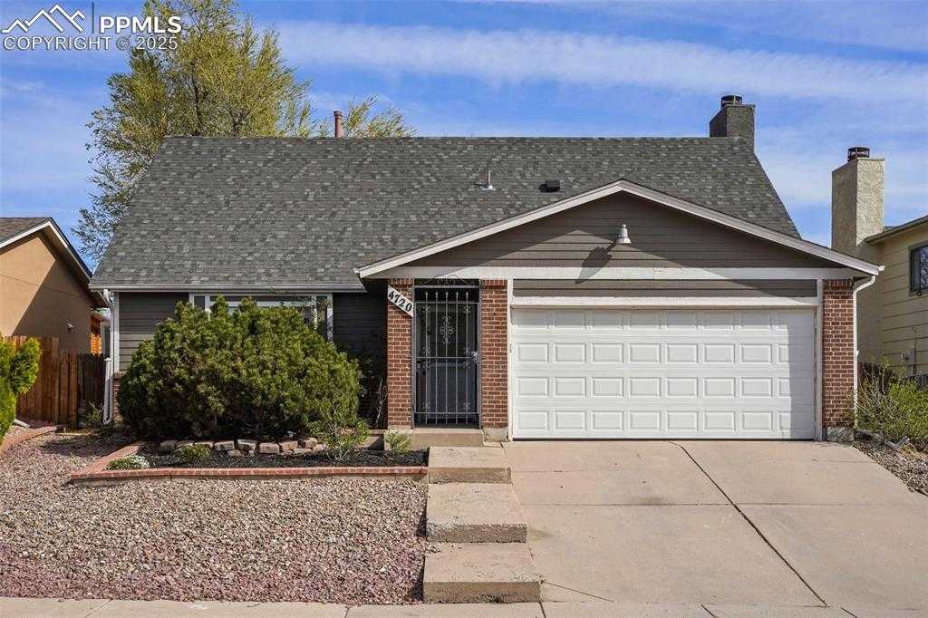 4720 Live Oak Dr photo 1 of 17