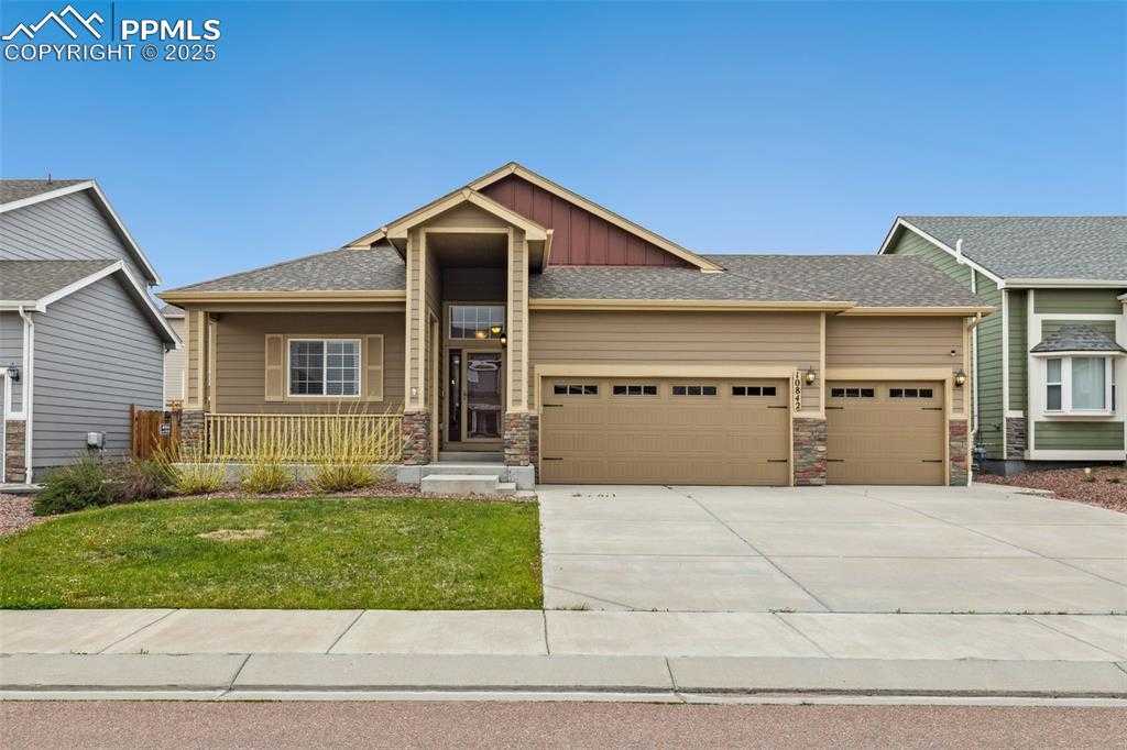 10842 Scenic Brush Dr photo 1 of 37