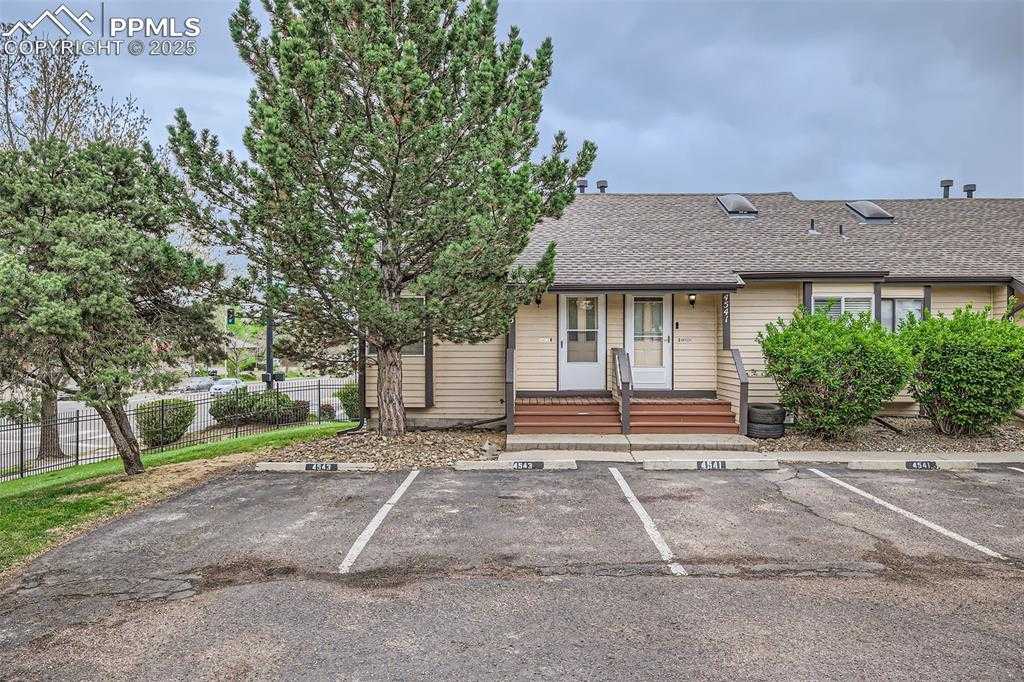 4543 Lamplighter Cir photo 1 of 28