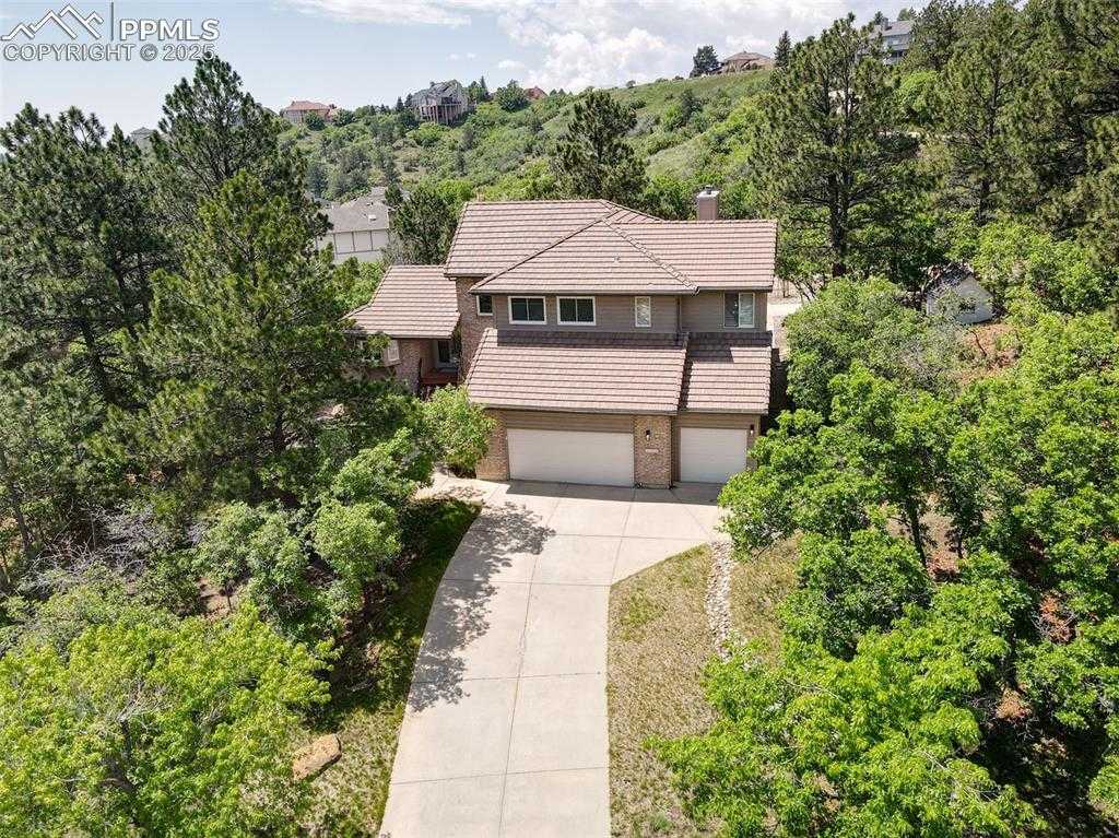 7074 Oak Valley Dr photo 1 of 50