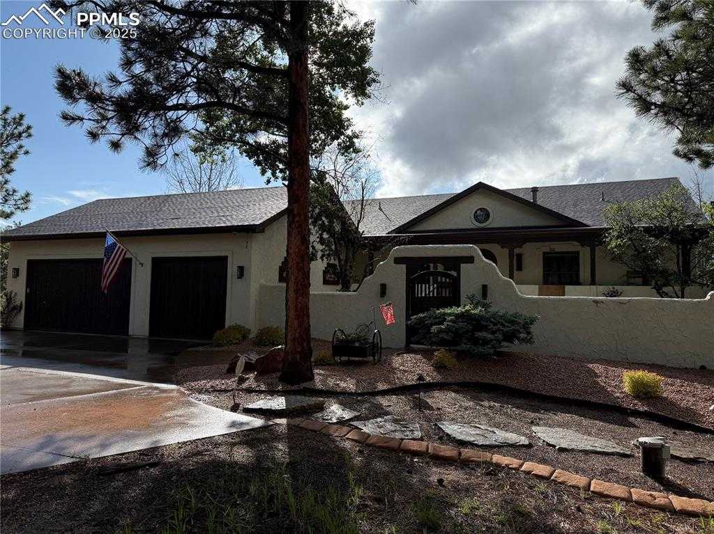 17995 Minglewood Trl photo 1 of 50