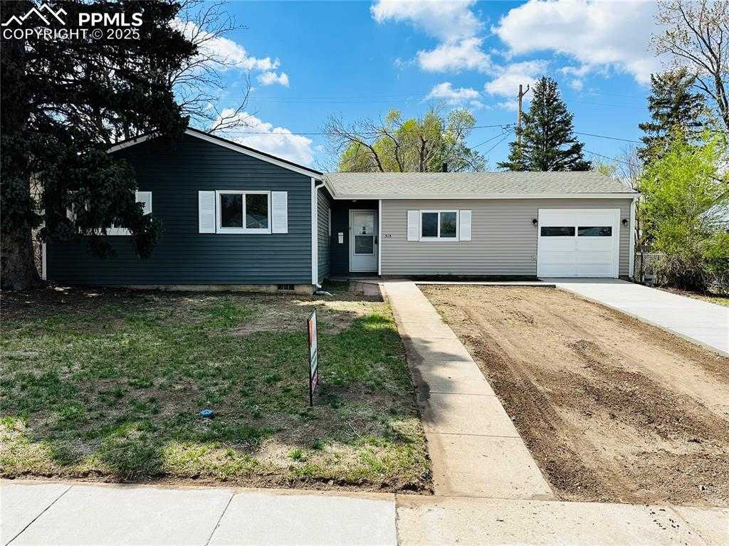 315 Locust Dr photo 1 of 10