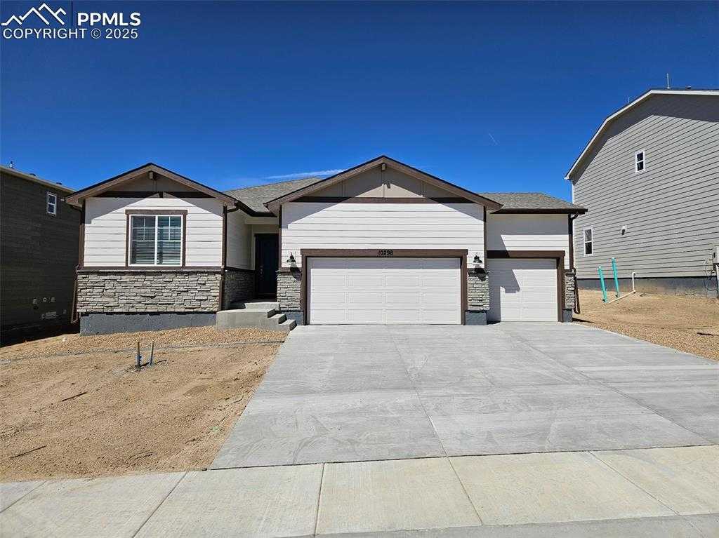 10298 Hartwood Dr photo 1 of 28