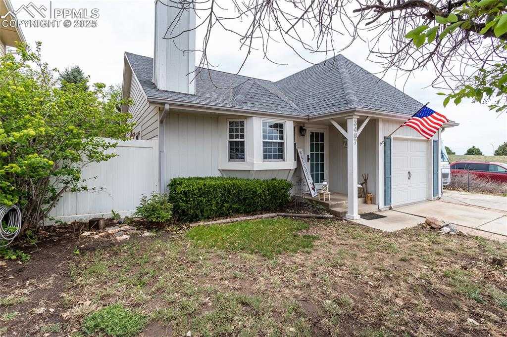 3487 Foxridge Dr photo 1 of 40