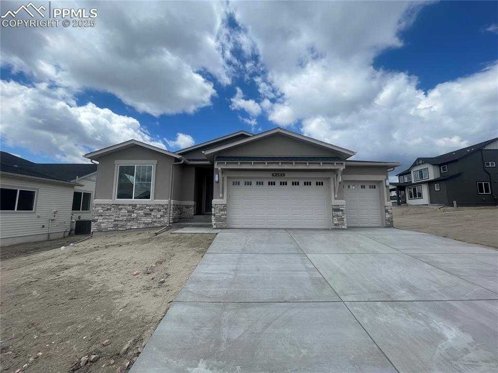 9392 Gallery Pl photo 1 of 28