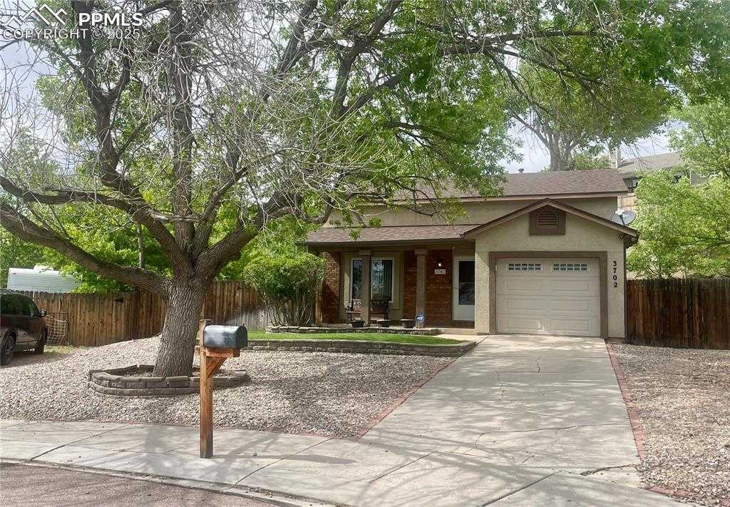 3702 Red Cedar Dr photo 1 of 28