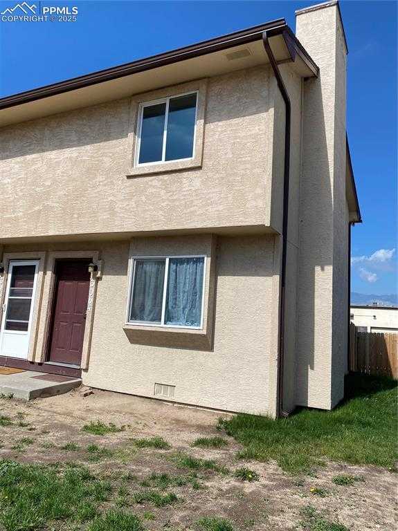 3064 Starlight Cir photo 1 of 15
