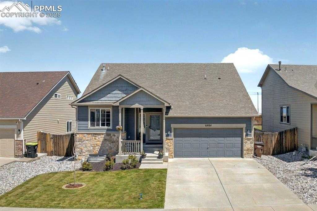 6284 Marilee Way photo 1 of 32