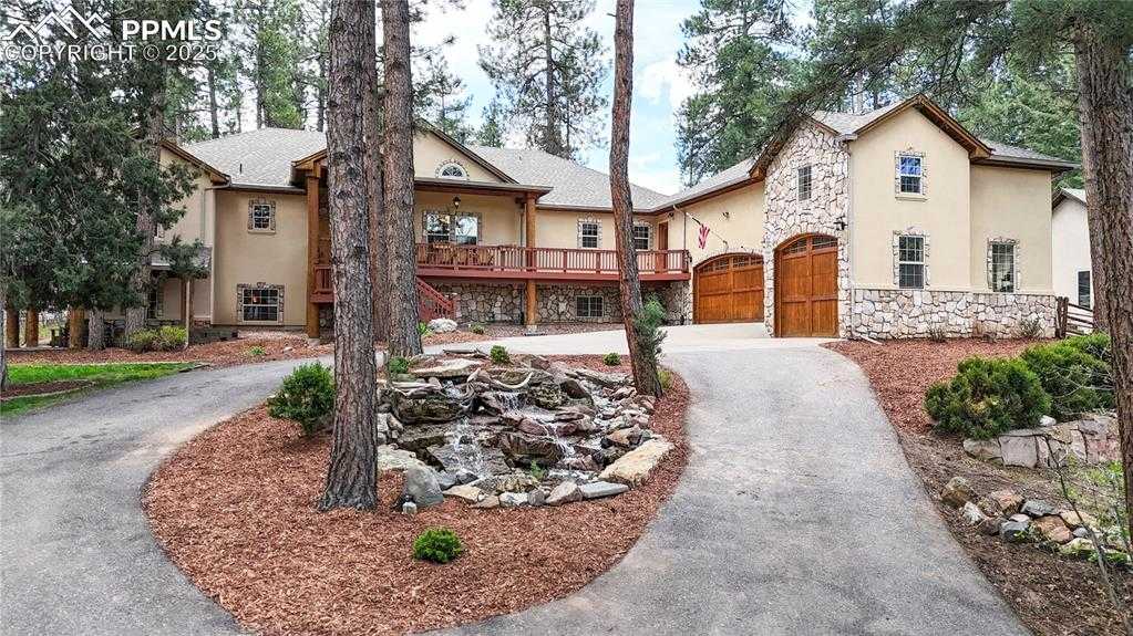 4456 Mohawk Dr photo 1 of 50