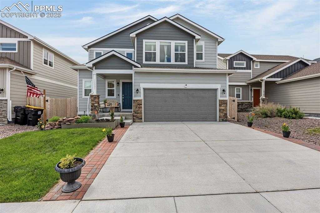 10597 Luneth Dr photo 1 of 18