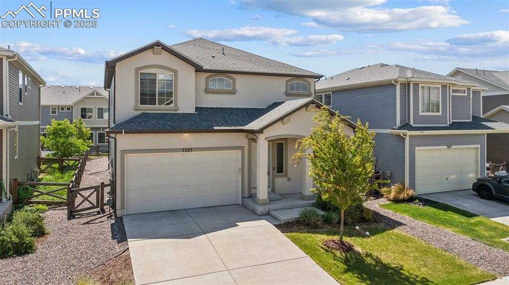 7357 Weatherwood Dr photo 1 of 30