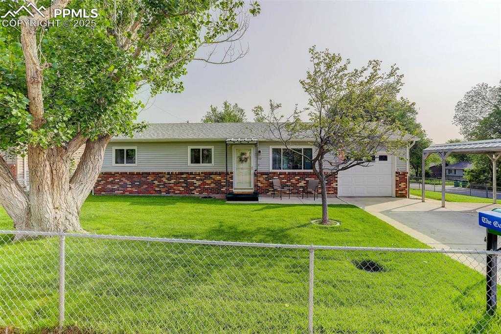 1567 Willshire Dr photo 1 of 31