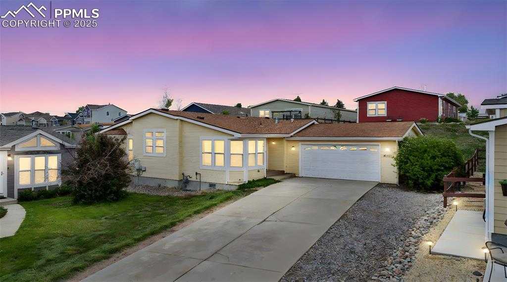 4481 Kingfisher Point photo 1 of 18