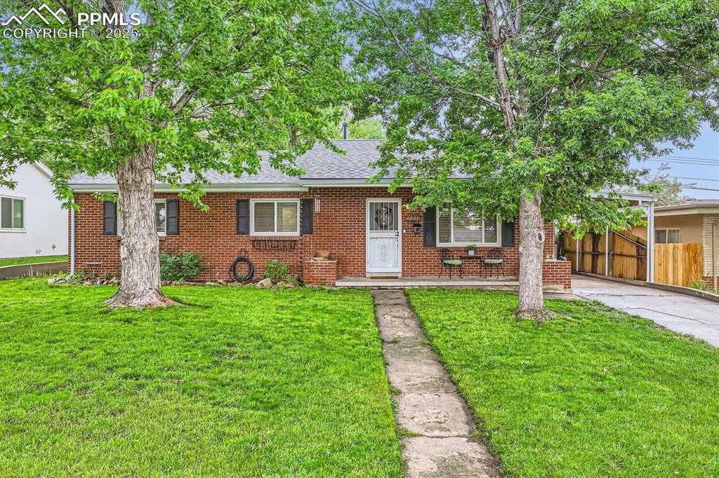2227 Farragut Ave photo 1 of 27