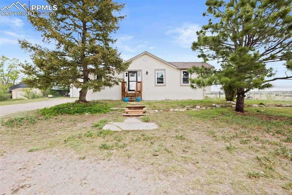 18420 1st St photo 1 of 37