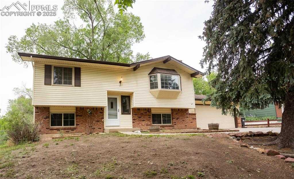 4540 Debonair Cir photo 1 of 30