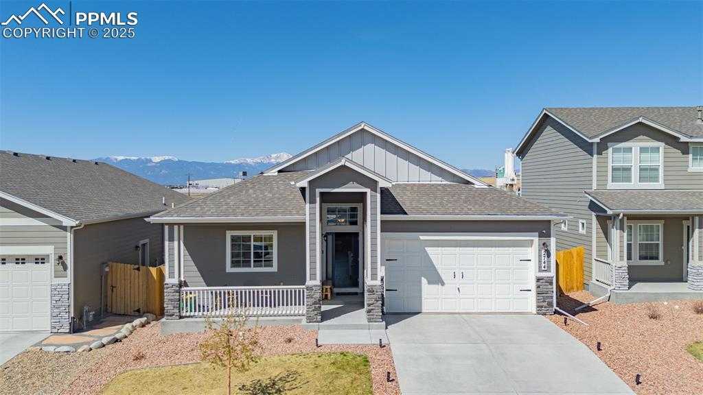 2744 Gobi Dr photo 1 of 35