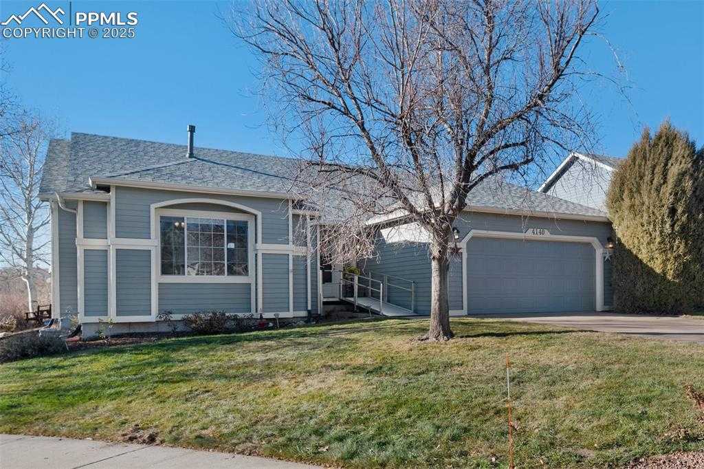 4140 Greens Dr photo 1 of 50
