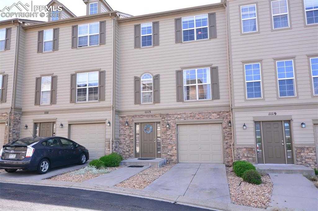 1115 Yellow Dogwood Hts photo 1 of 50