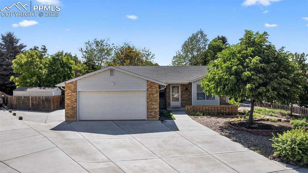 2580 Norwich Dr photo 1 of 50