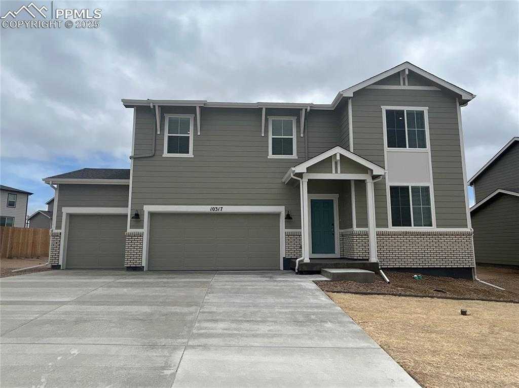 10317 Hartwood Dr photo 1 of 35