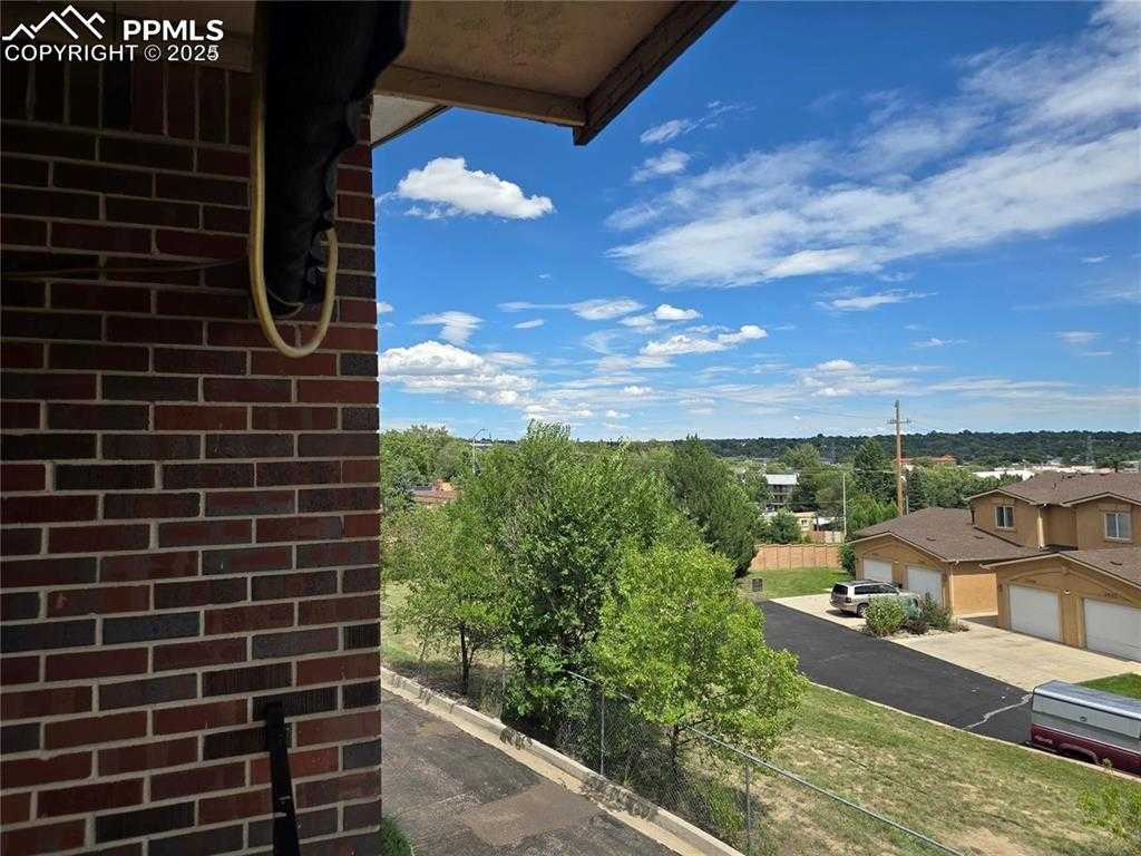 434 Valley Hi Cir photo 1 of 18